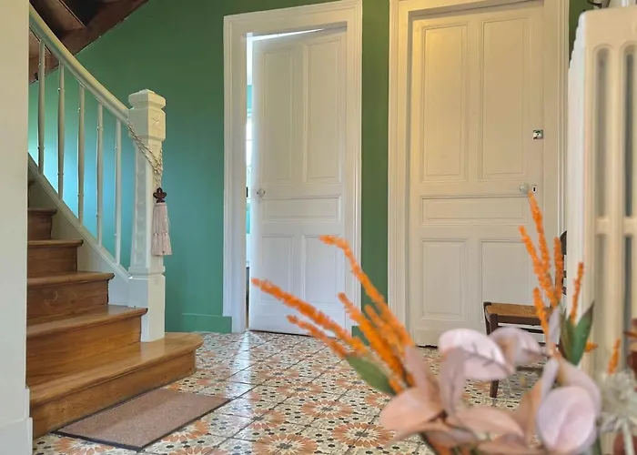 Semesterbostad Mifa - 5 Min Du Centre Avec Piscine Lagon