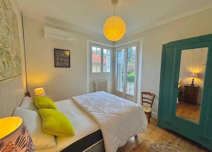 Semesterbostad Mifa - 5 Min Du Centre Avec Piscine Lagon